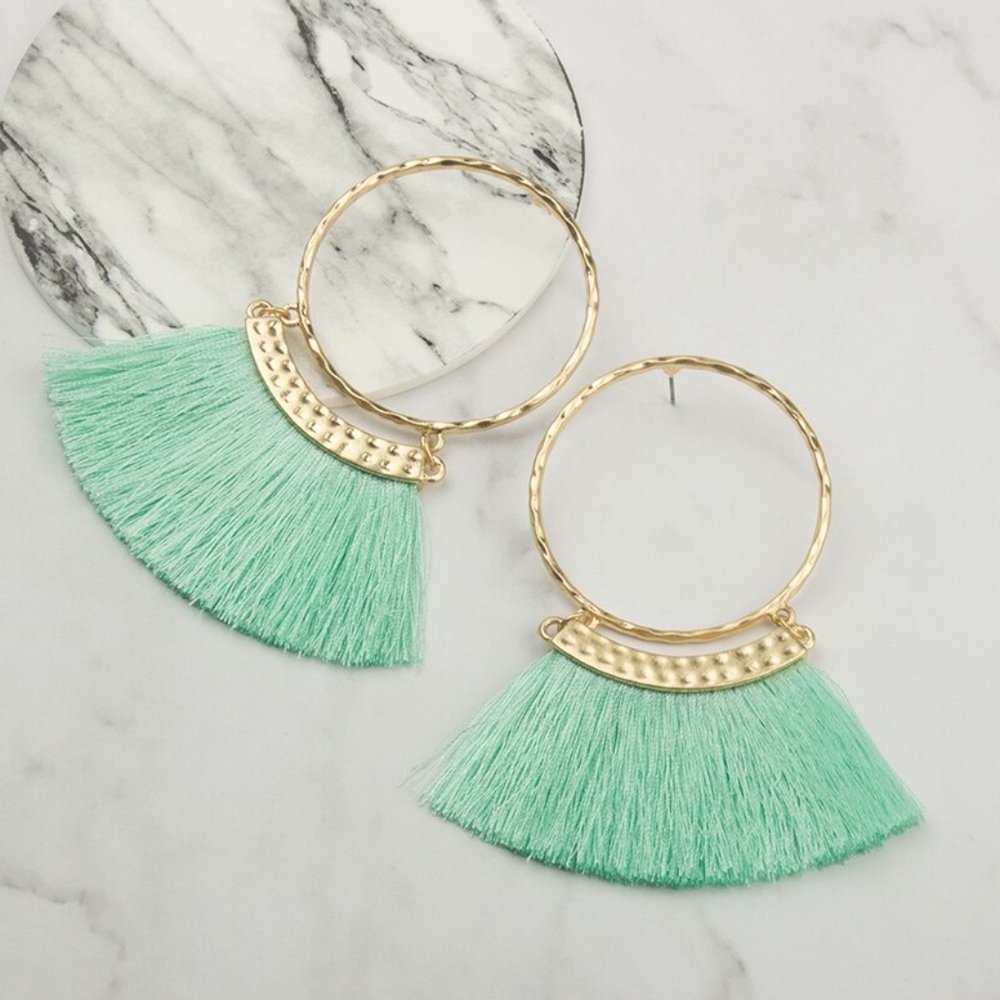 " ROUGE " Gold Plating Big Fan Fringed Tassel Hoop